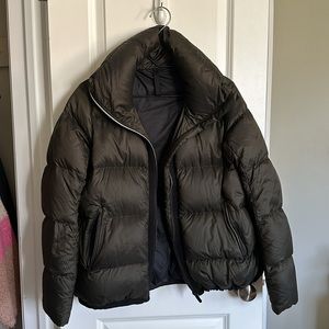 Lululemon cloudscape down puffer jacket